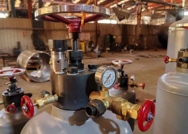 船用空气瓶的压力如何检查